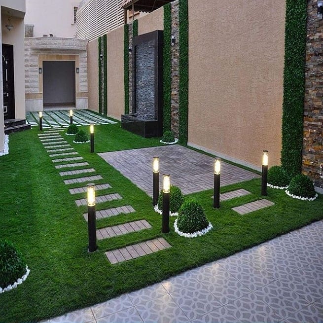 استخدام الإضاءة الخارجية لتحسين  جمال الحدائق في الخبر